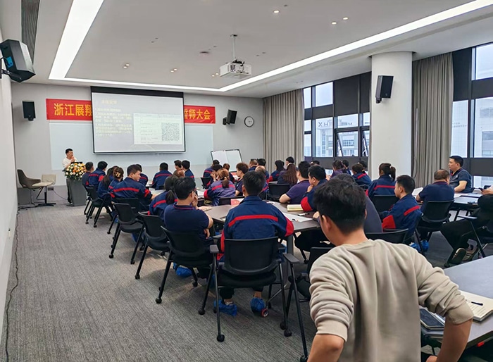 The opening ceremony of the Zhanxiang ＂Craftsmanship Flying＂ team leader training camp is now!